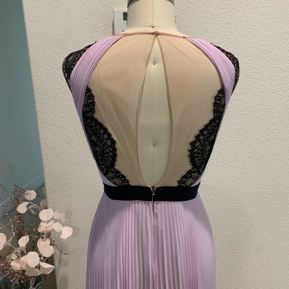 Bcbg lavender lace pleAted dress - Picture 6 of 7